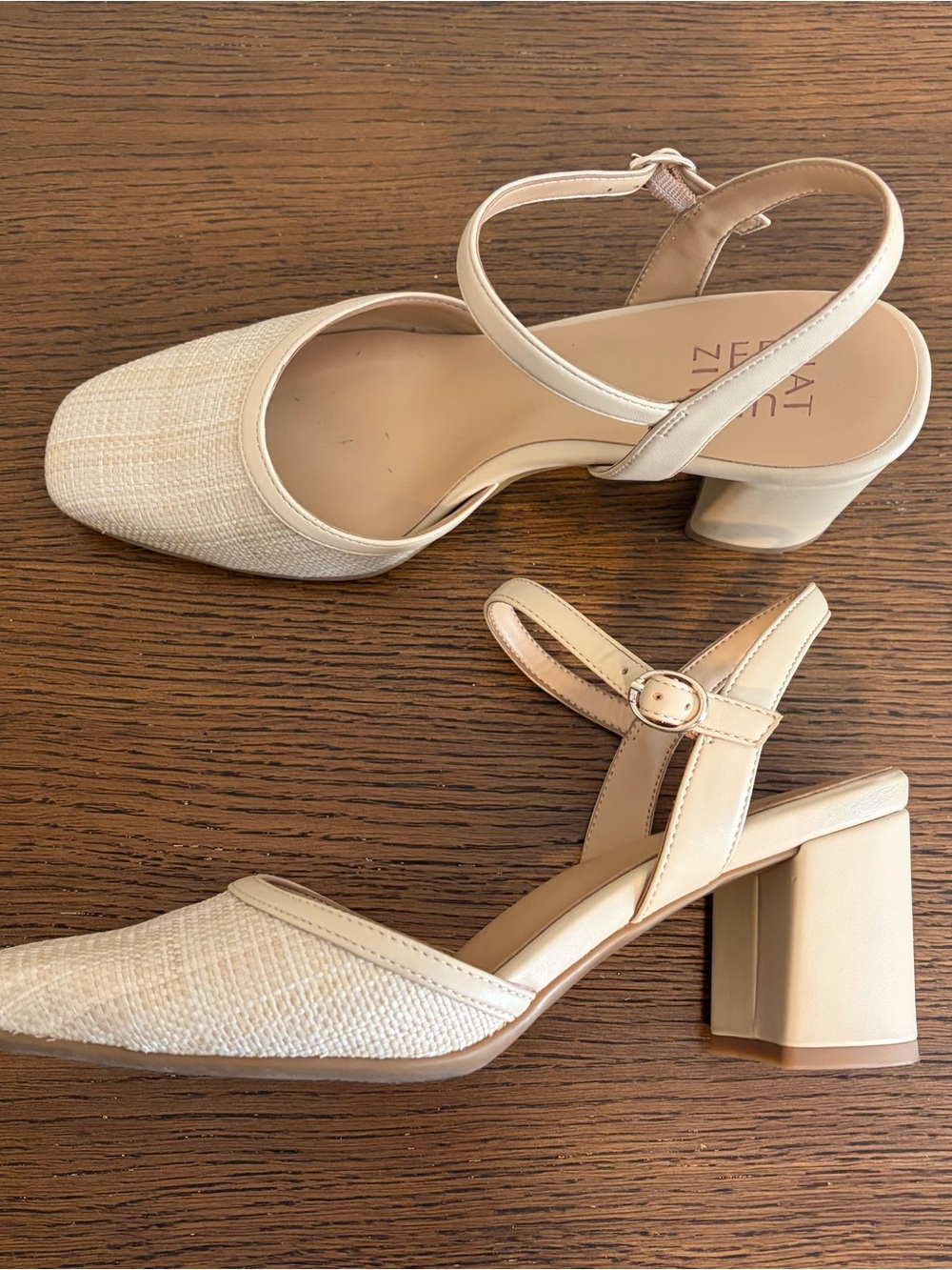 Naturalizer Wave Heel